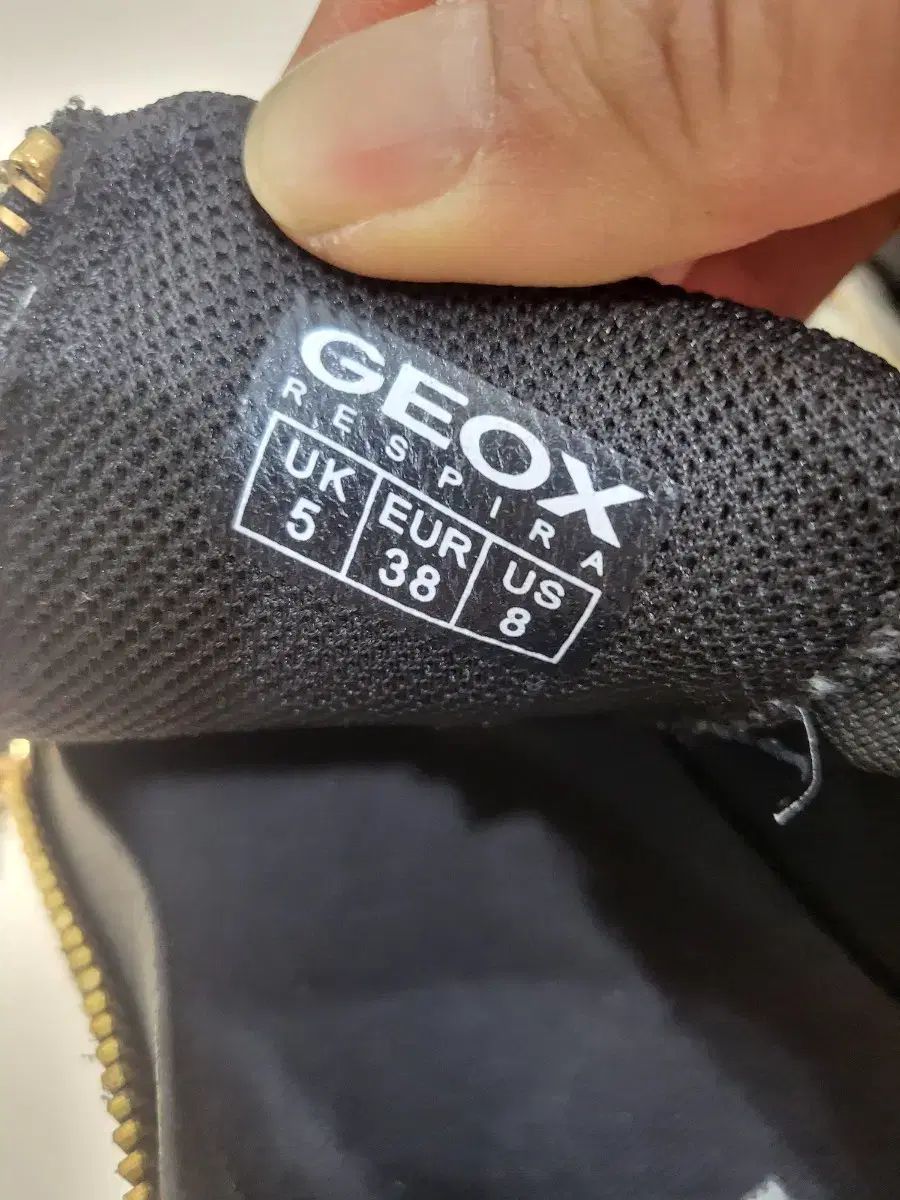 240 JEOX