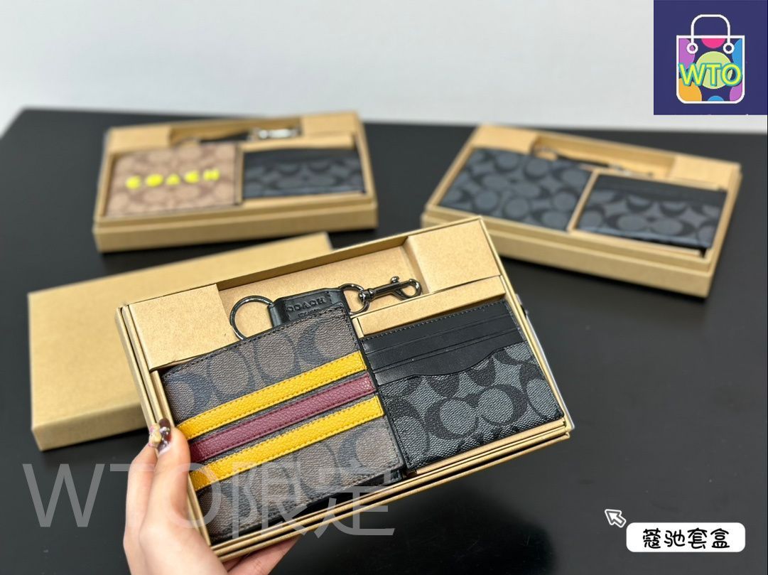 美品‼️ GUCCI 二つ折り財布 インターロッキング シェリーライン GG金具 GUCCI 二つ折り財布 インターロッキング シェリーライン GG金具