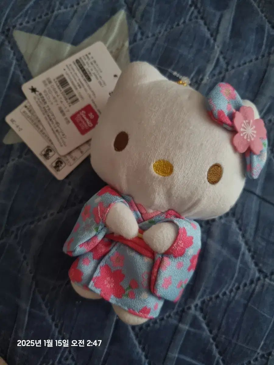 新品:) 桜 着物 キティ