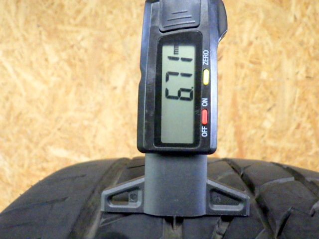 8部山◆MAXTREK◆225 35R20◆4本