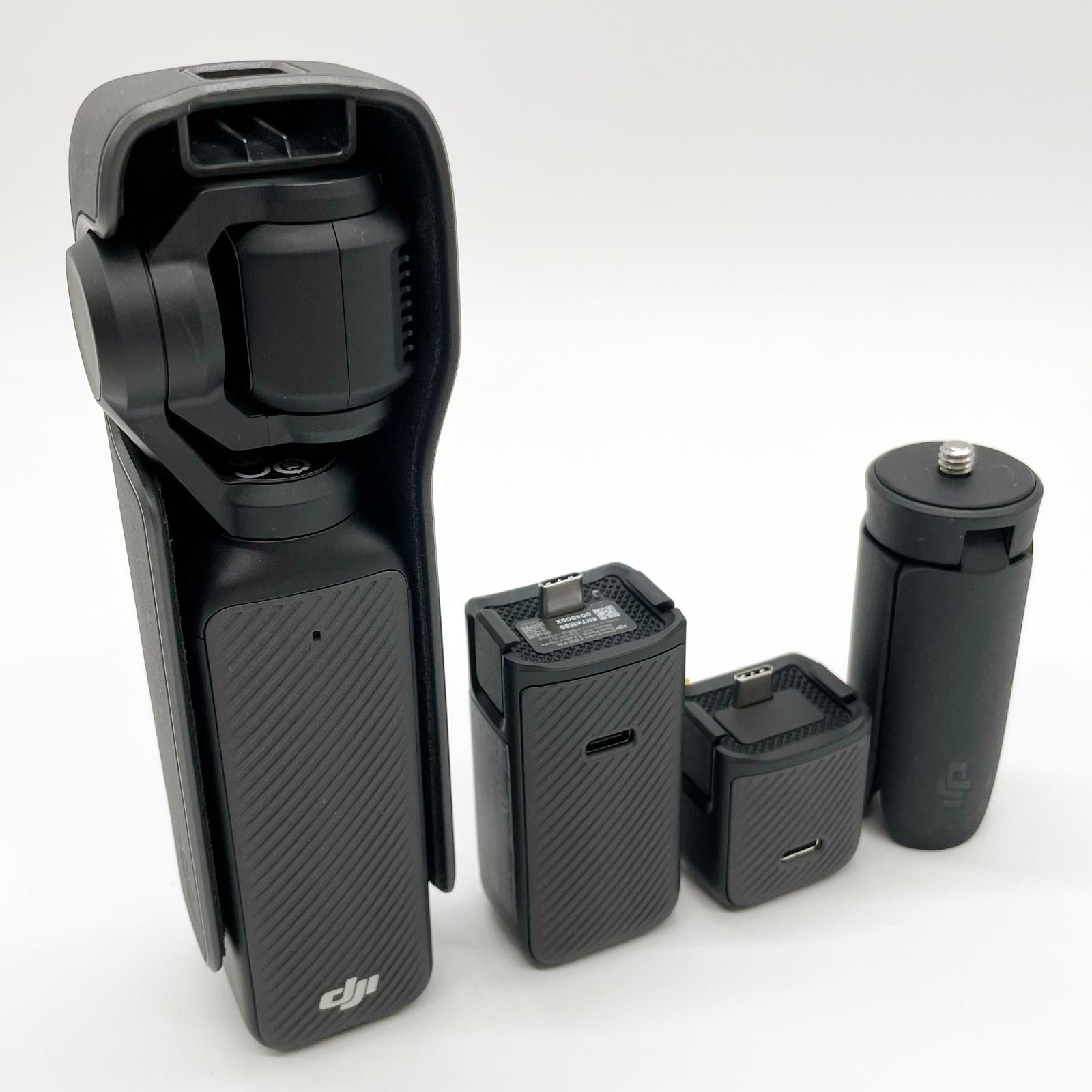 幼さのある 上品 DJI vlogカメラ Osmo Pocket 3 クリエイターコンボ