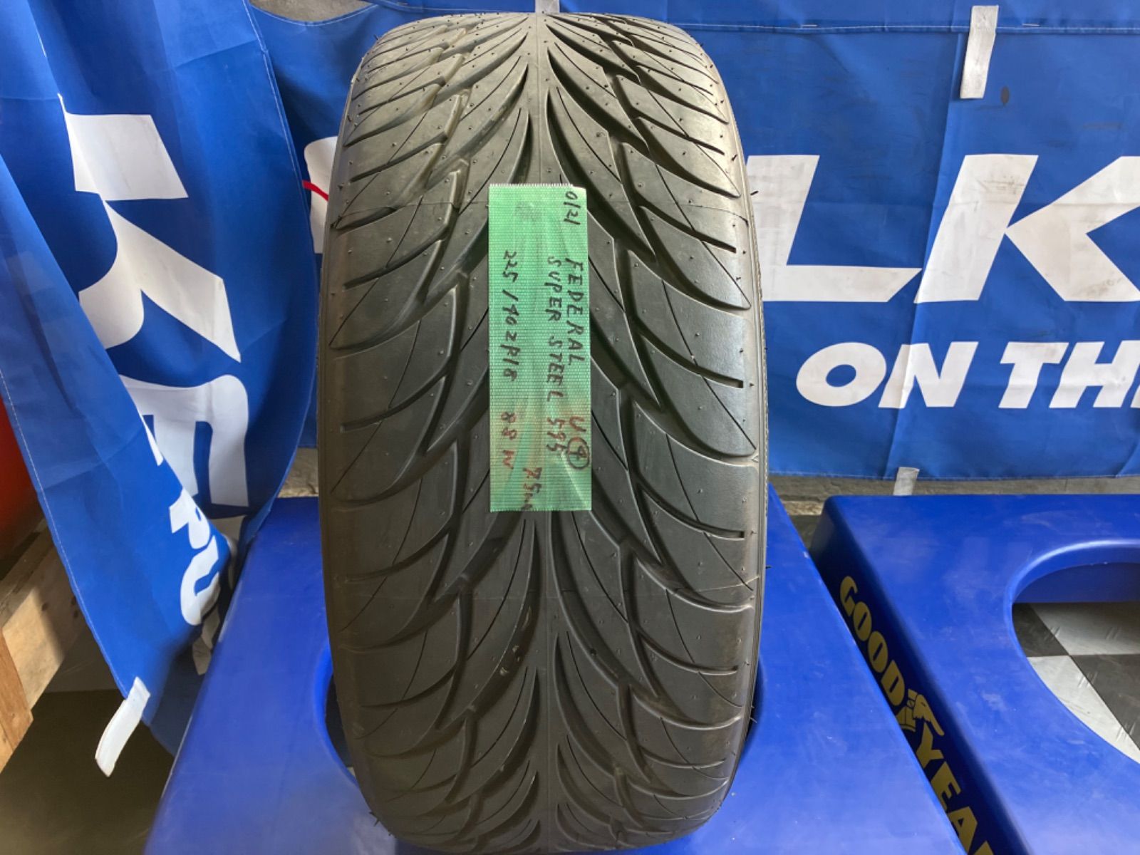 225&frasl;40R18 FEDERAL SUPER STEEL595 中古タイヤ4本 - メルカリ