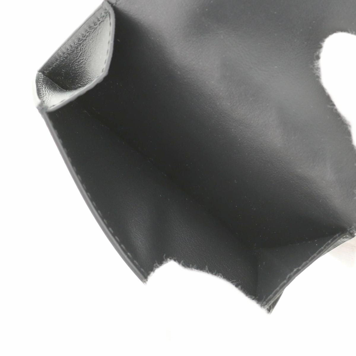 unused S