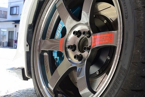 1セット ナット16個|ロック4個