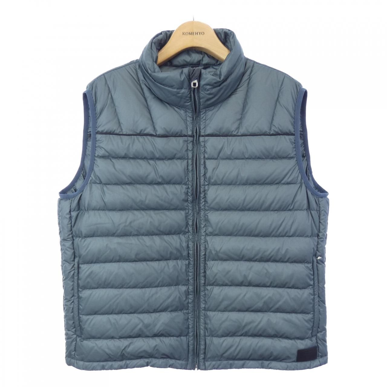 ダンヒル DUNHILL ダウンベスト - メルカリ ダンヒル DUNHILL ダウンベスト - メルカリ