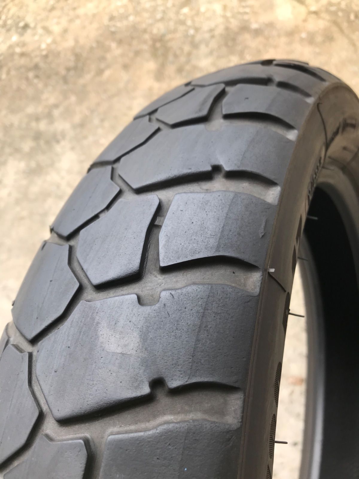 Michelin アナキーアドベンチャー 130/80R17 285 - メルカリ