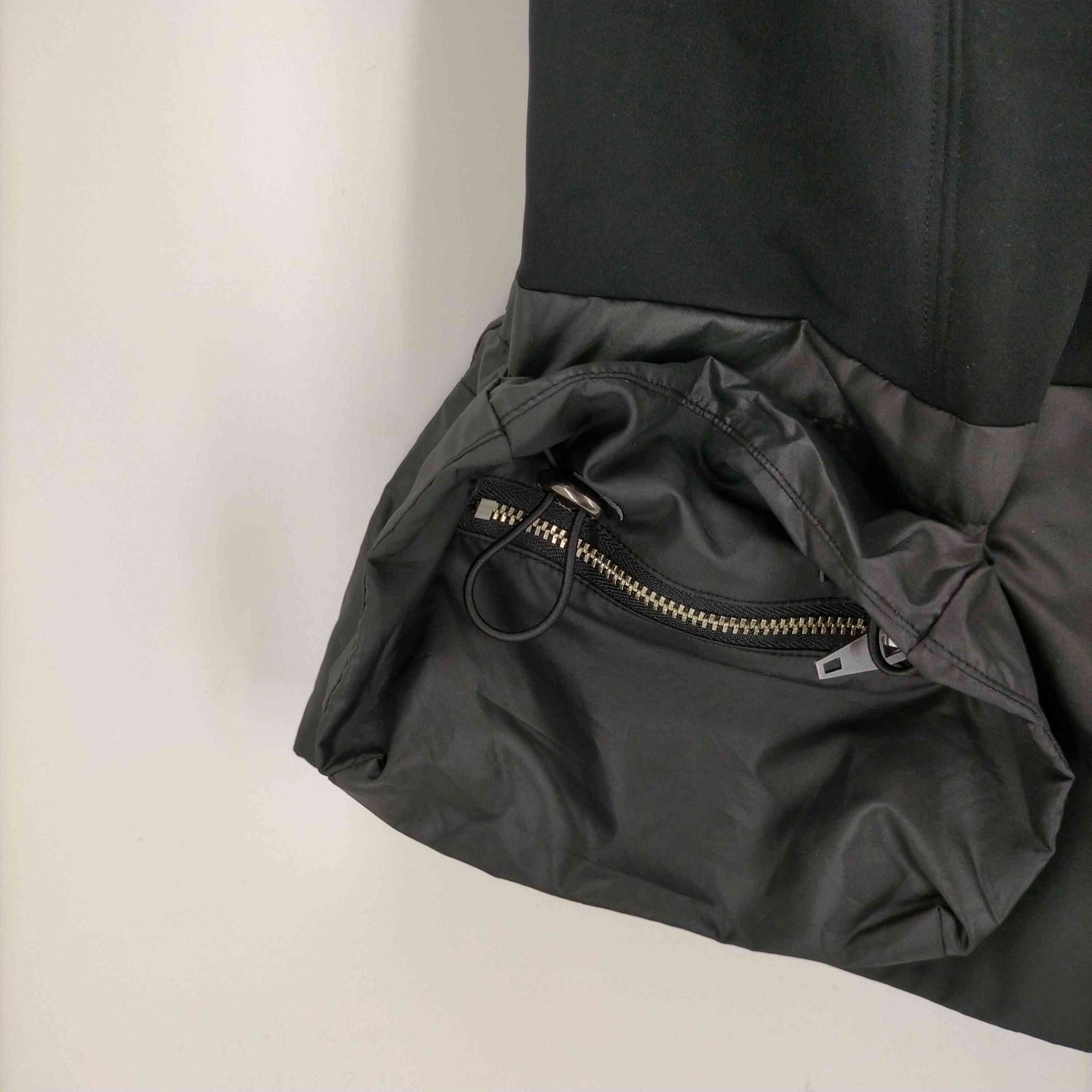 パーバーズ PERVERZE 2-pocket Top and Apron レディース FREE - メルカリ