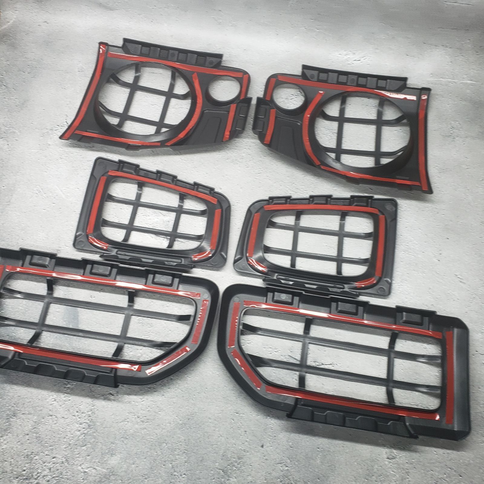 【ジムニー JB74専用】　カバー3点セット 純正顔をポン付けでチョイ悪顔に！　新品 ジムニーシエラ ヘッドライトカバー フォグライトカバー テールライトカバー ジムニー JB74専用】 カバー3点セット 純正顔をポン付けでチョイ悪顔に