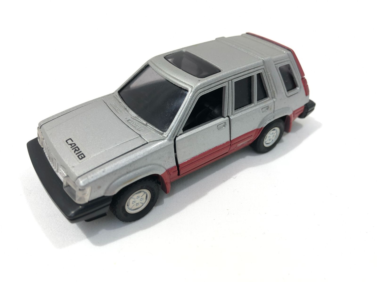 【七重浜45-4-20250208】 中古品  YONEZAWA TOYS ダイヤぺット G23 トヨタ スプリンター カリブ 4WD シルバー×レッド 車 ミニカー 模型