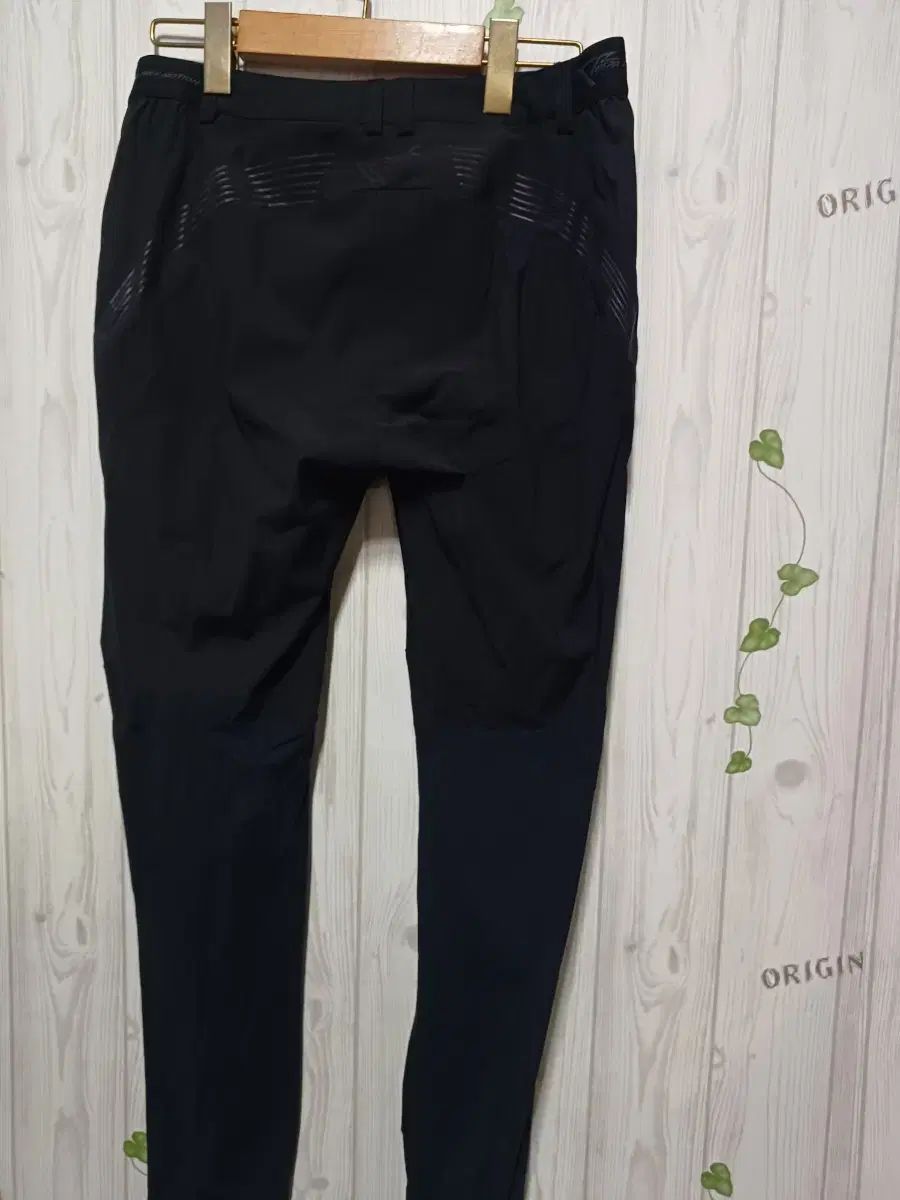 まる。出品 NEPA(ネパ) レディース 夏向き 機能性 スキニーハイキングパンツ 28