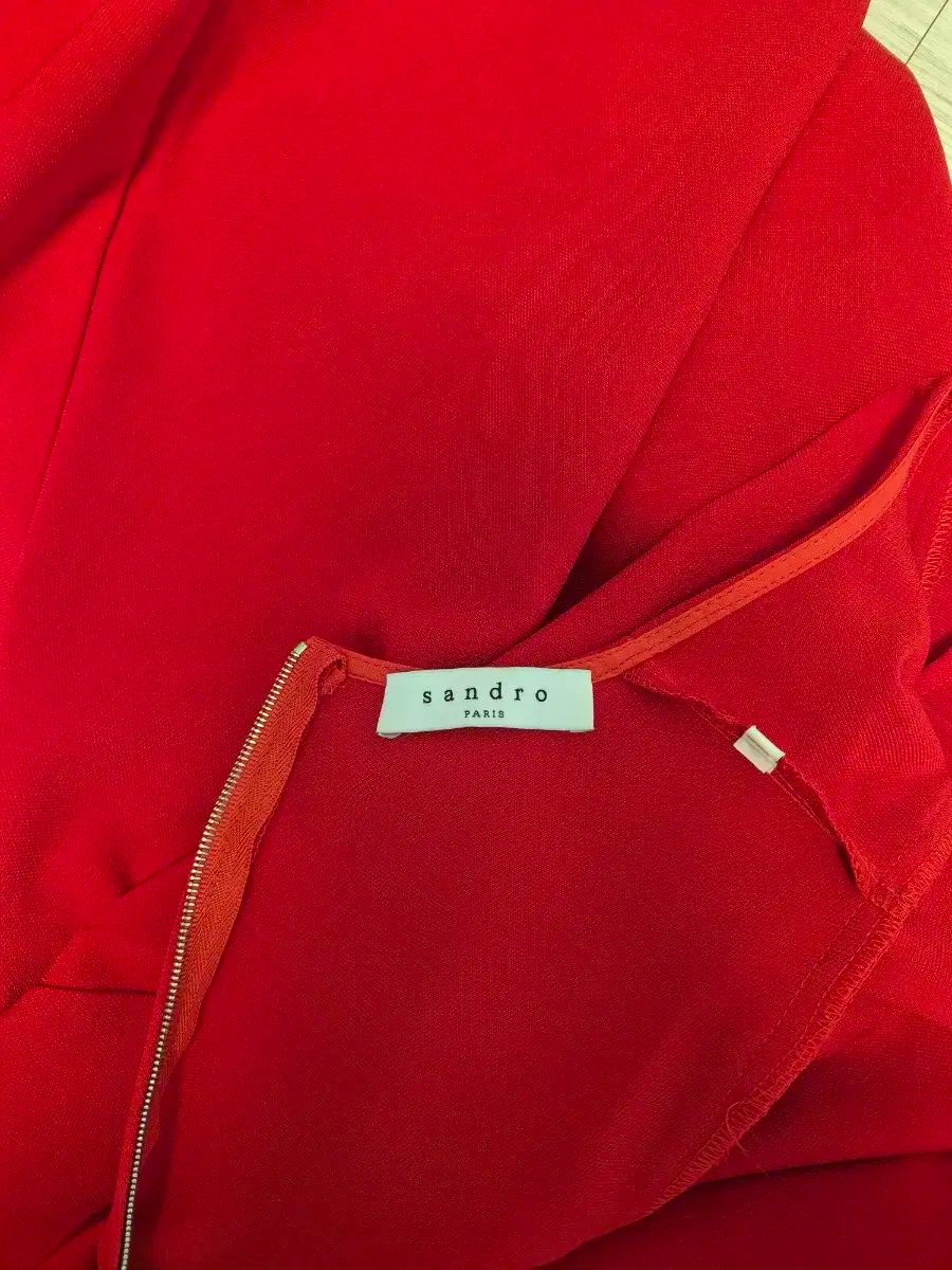 45 SANDRO(サンドロ) レースポイント A ライン ウェンピース