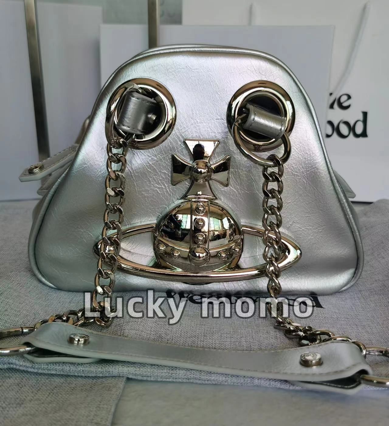 大人気 新品 Vivienne Westwood ヴィヴィアン ウエストウッド ハンドバッグ ショルダーバッグ トートバッグ レディース ファッション  シルバー