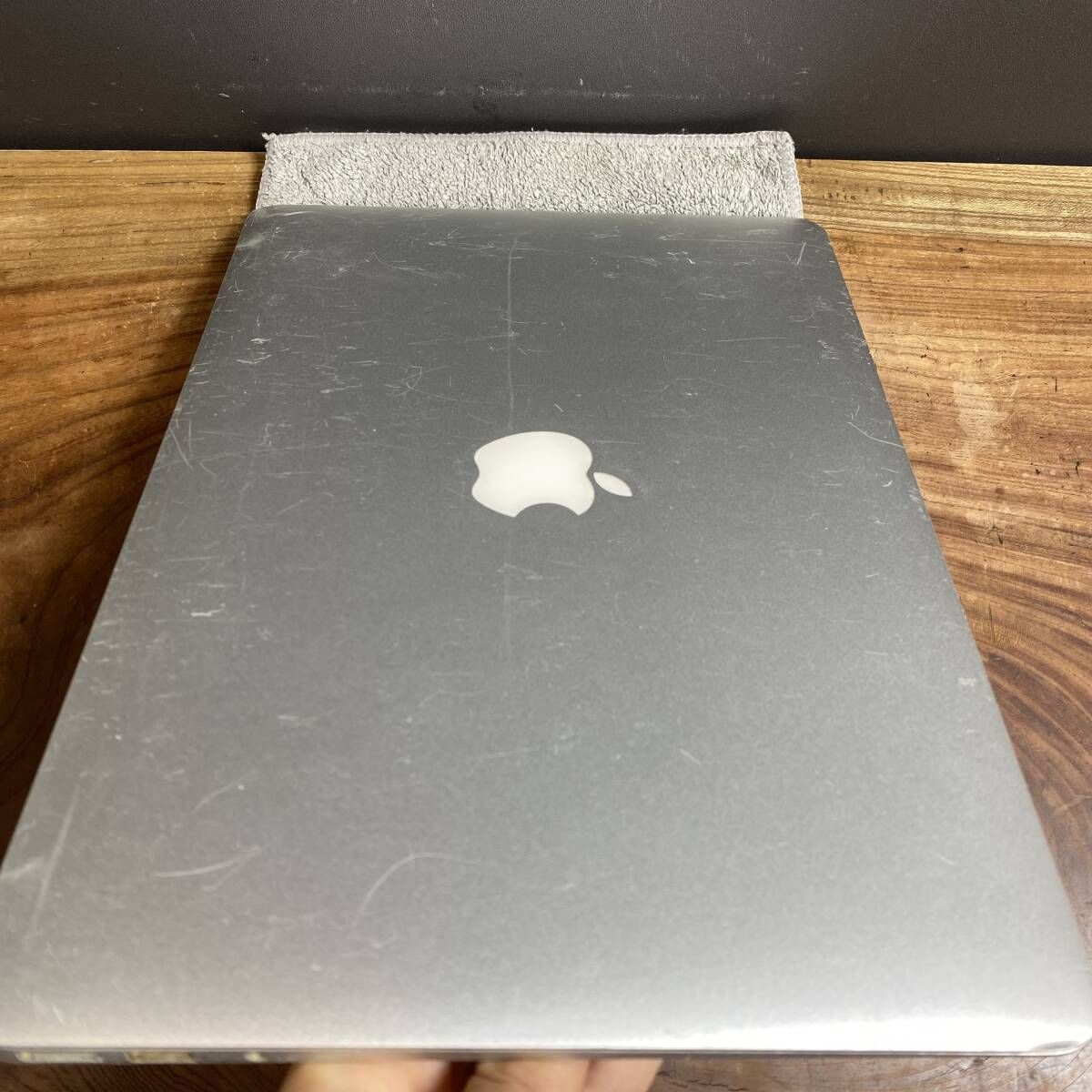 ジャンク品］Apple MacBook Air 13inch 2013/Core i5 1.3GHz
