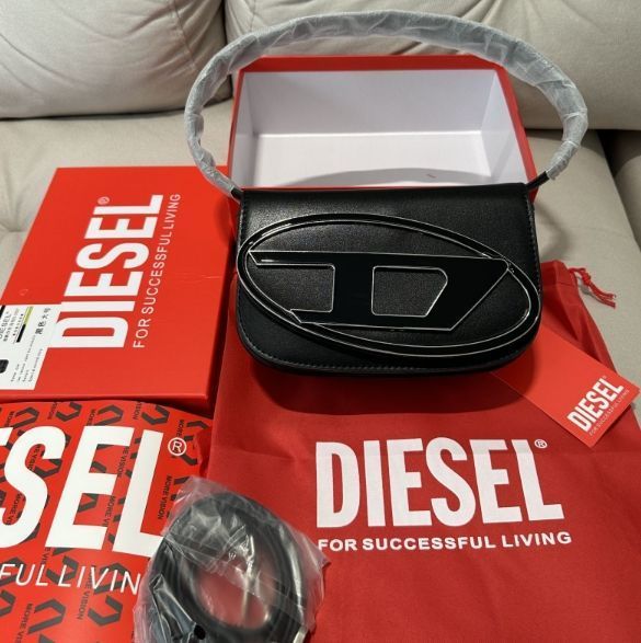 新品未使用 DIESELディーゼル 1DR キャンバス ショルダーバッグ