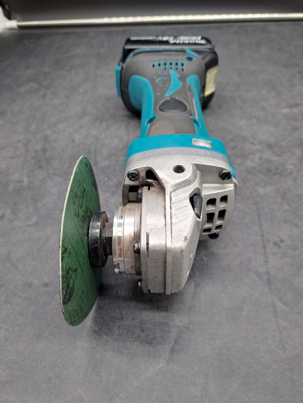 マキタ ディスクグラインダ