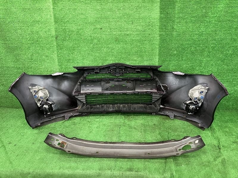 アクア NHP10 フロントバンパー S 52119-52A10-K2 9AH