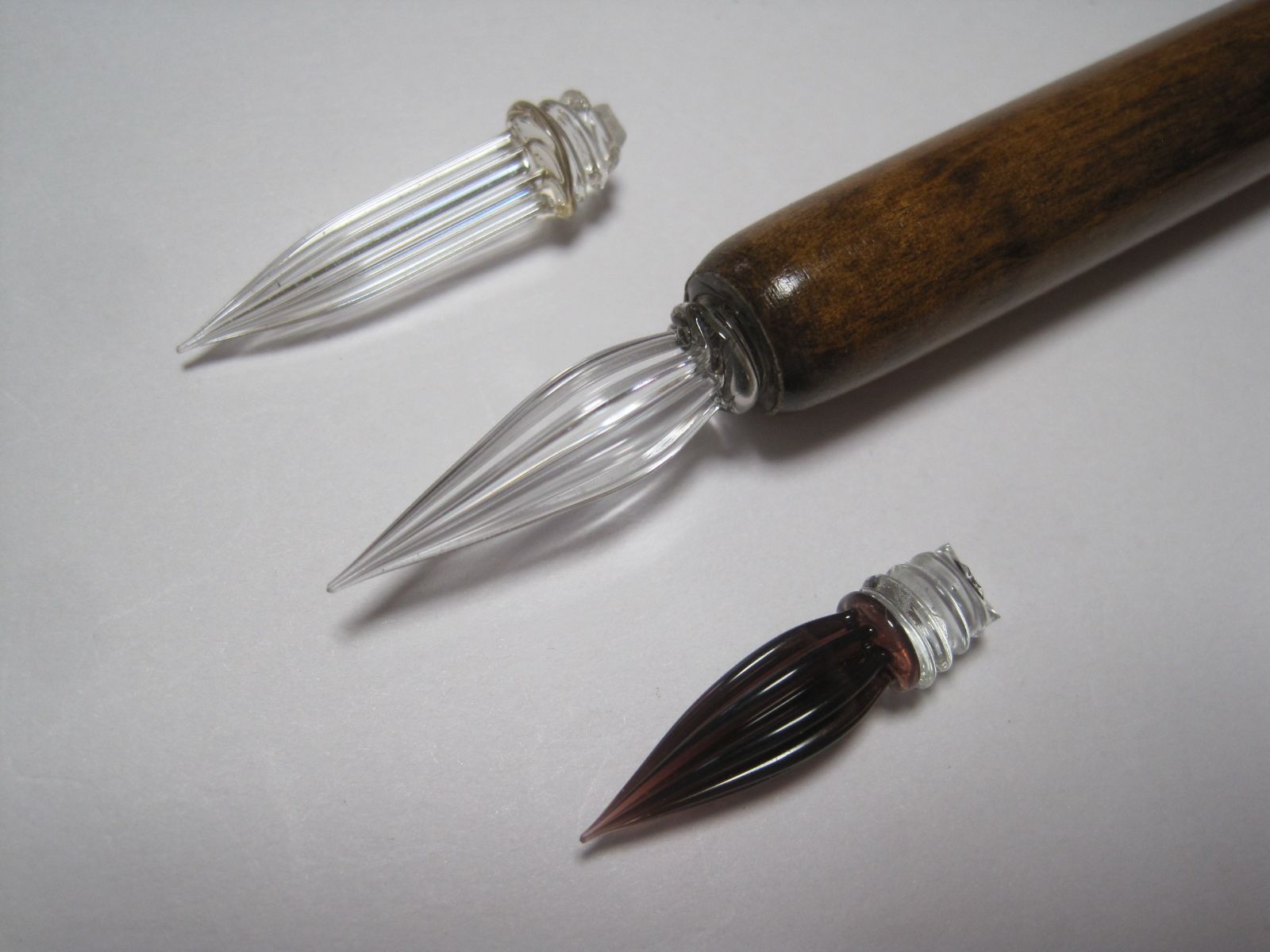 メルカリshops 38 初めての硝子ペンおすすめセット 木製ペン軸1本 ガラスペン３種類３本セット