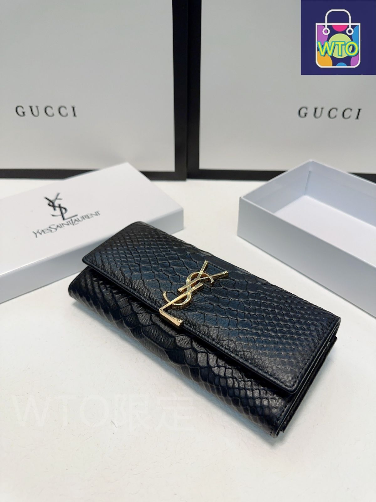 イヴ・サンローラン　クロコ　ジップウォレット　黒×金 Saint Laurent サンローラン 長財布 ジップアラウンドウォレット