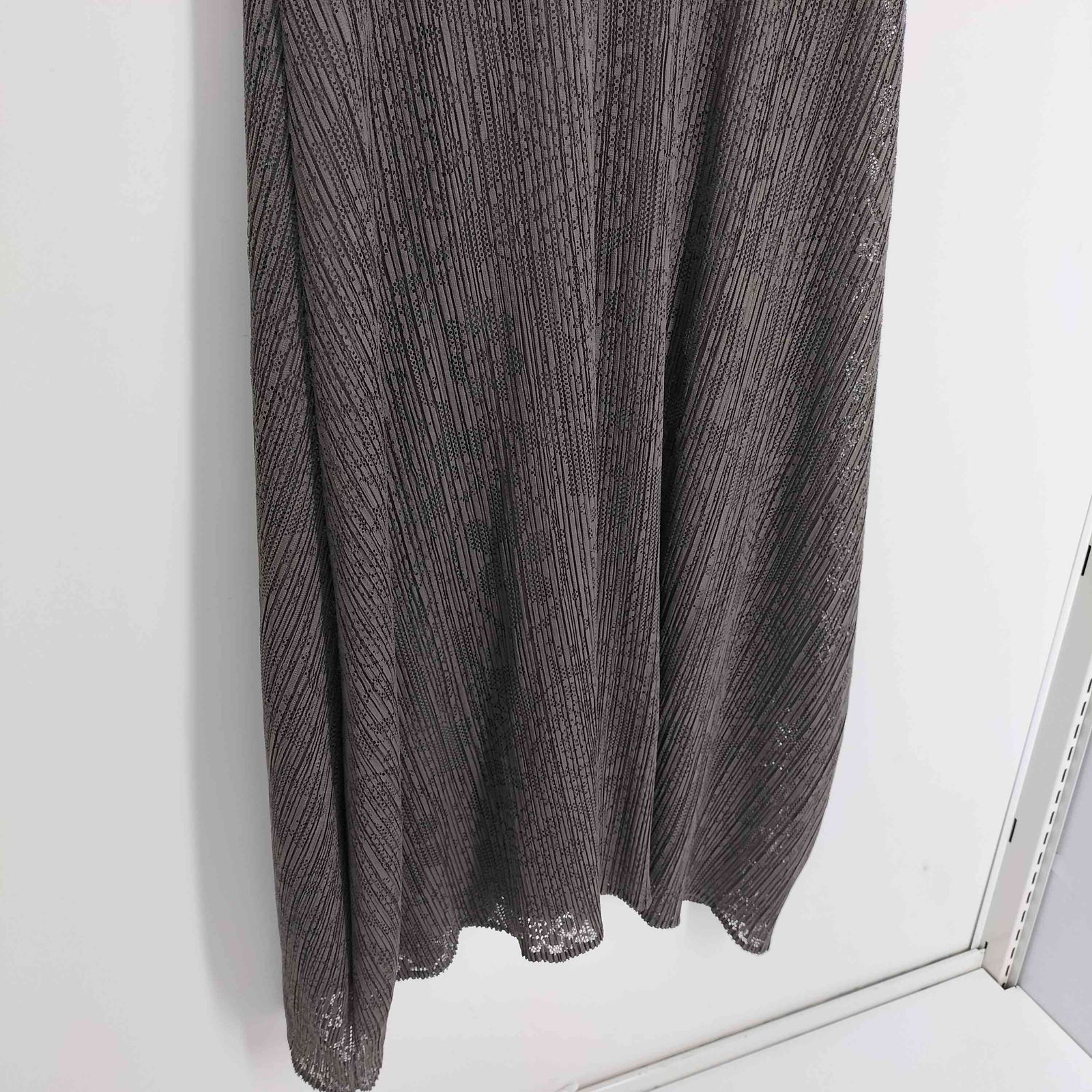 イッセイミヤケ ISSEY MIYAKE, 袖レースプリーツ全体ワッフルプリーツ ISSEY MIYAKE イッセイミヤケ ワッフルプリーツ カットソー SIZE