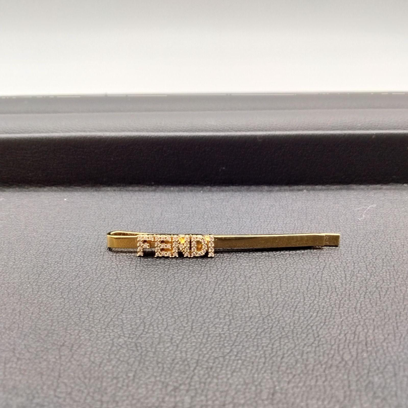 ✨美品✨ フェンディ ネクタイピン - メルカリ