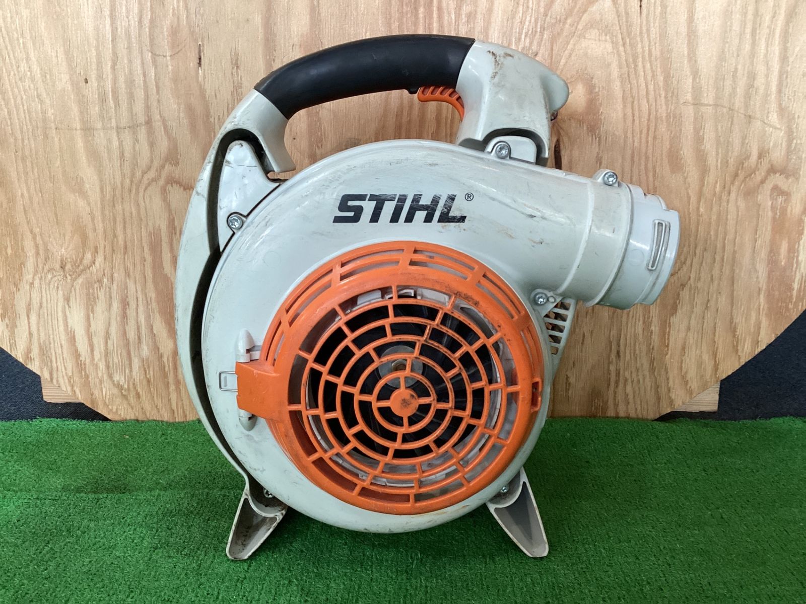  STIHL BG 86 C ブロワー ノズル付 ク-32 集塵機 ブロワー 電動工具 エア工具