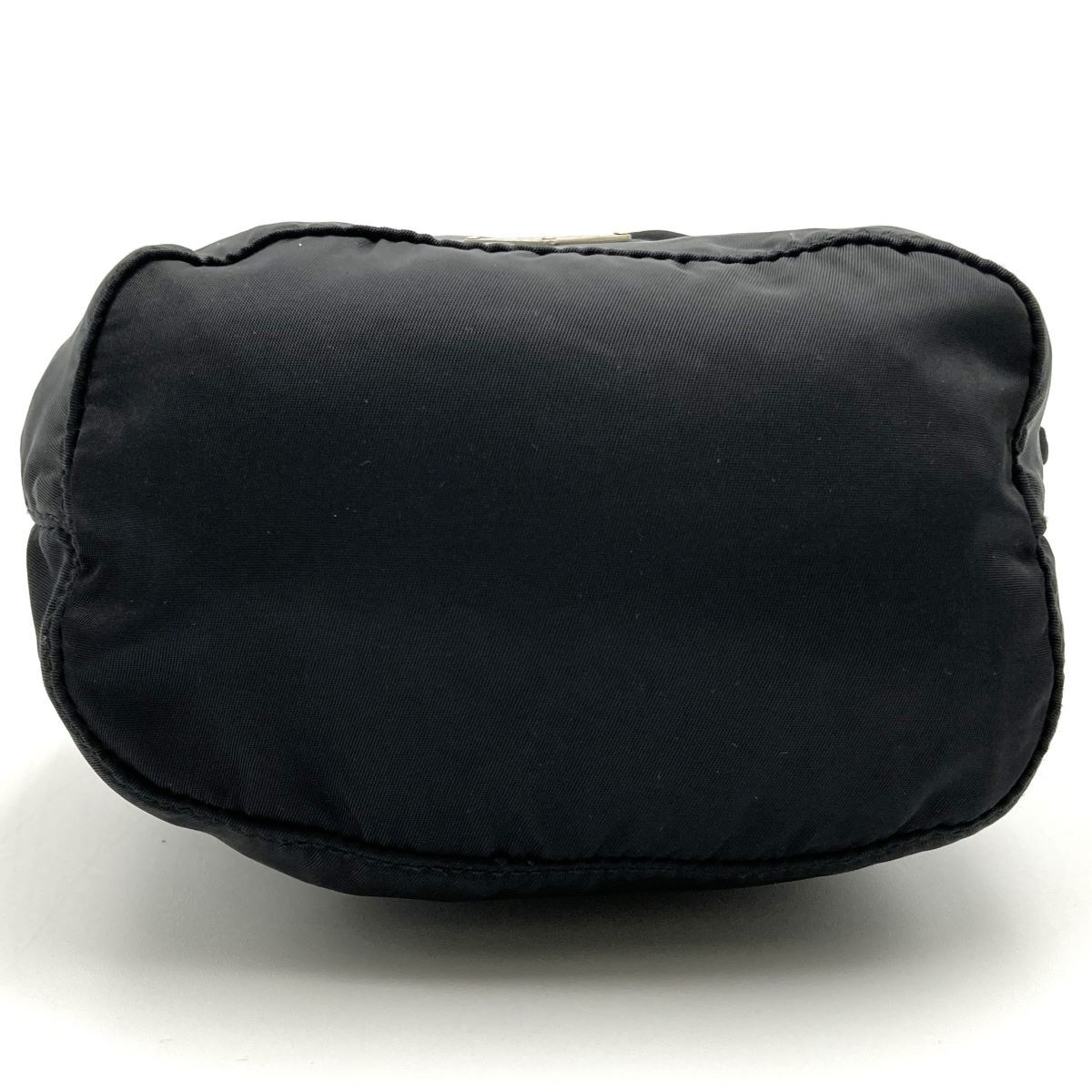 美品 PRADA プラダ ポーチ 巾着 小物入れ トライアングルロゴ ブラック