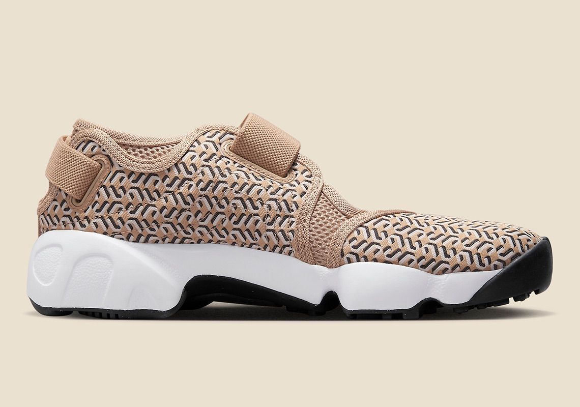 Nike WMNS Air Rift 