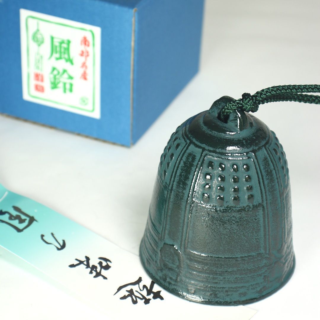 最安値‼️最終値下げ‼️早い者勝ち‼️新品‼️箱付き　15個　風鈴南部鉄器風鈴 南部風鈴 最安値‼️最終値下げ‼️早い者勝ち‼️新品‼️箱付き 15個 風鈴