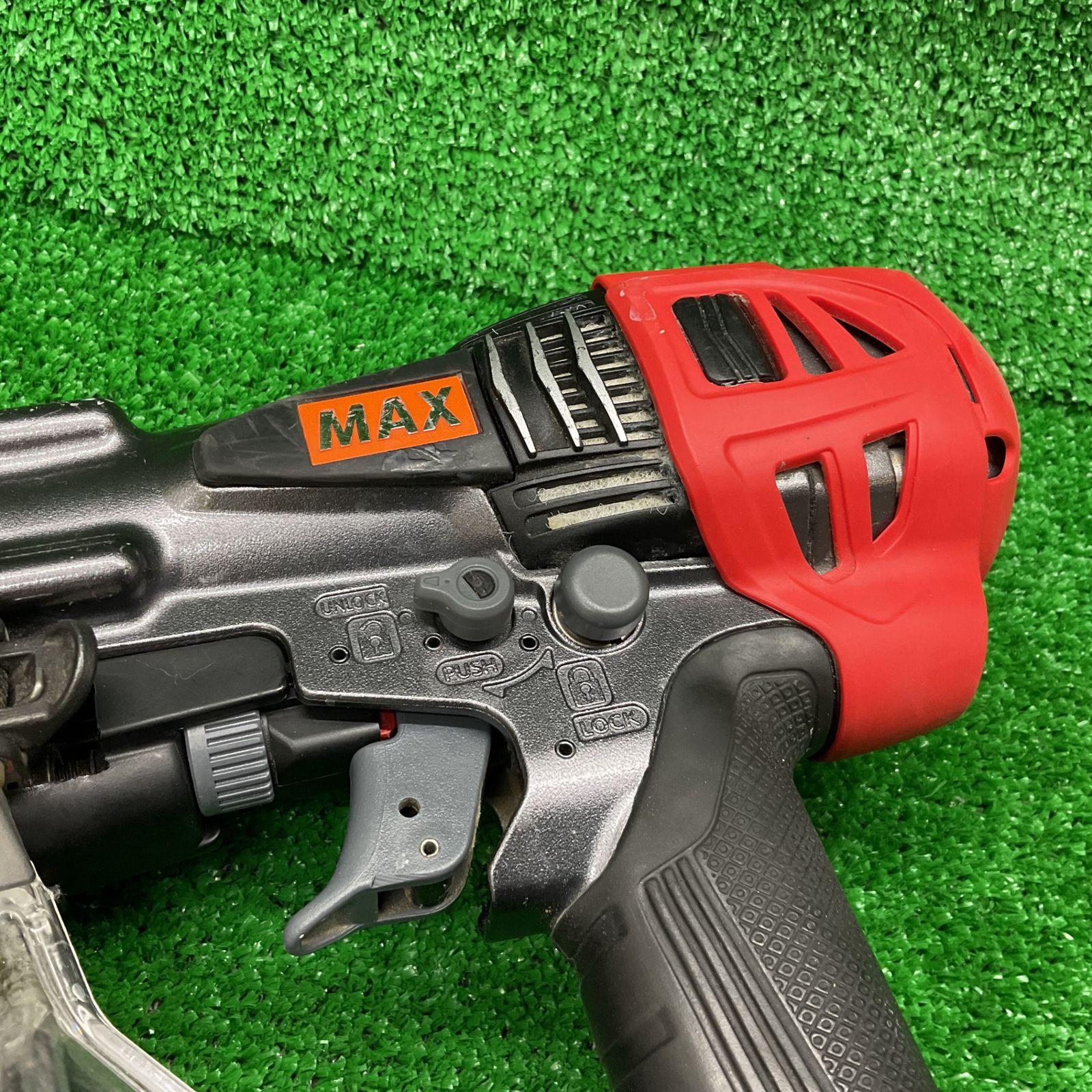 ☆マックス(MAX) 高圧エア釘打ち機 HN-50N4(D)-G【宇治店】（修理案内 