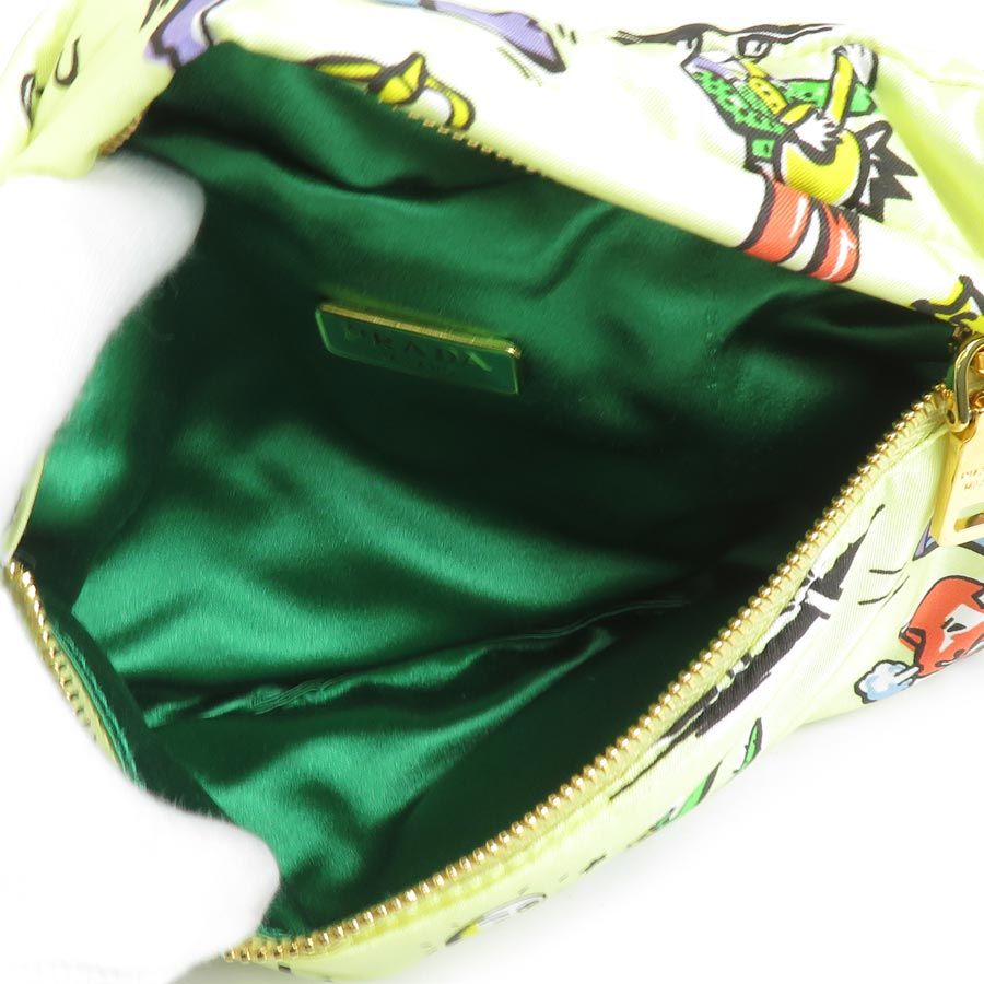 プラダ PRADA