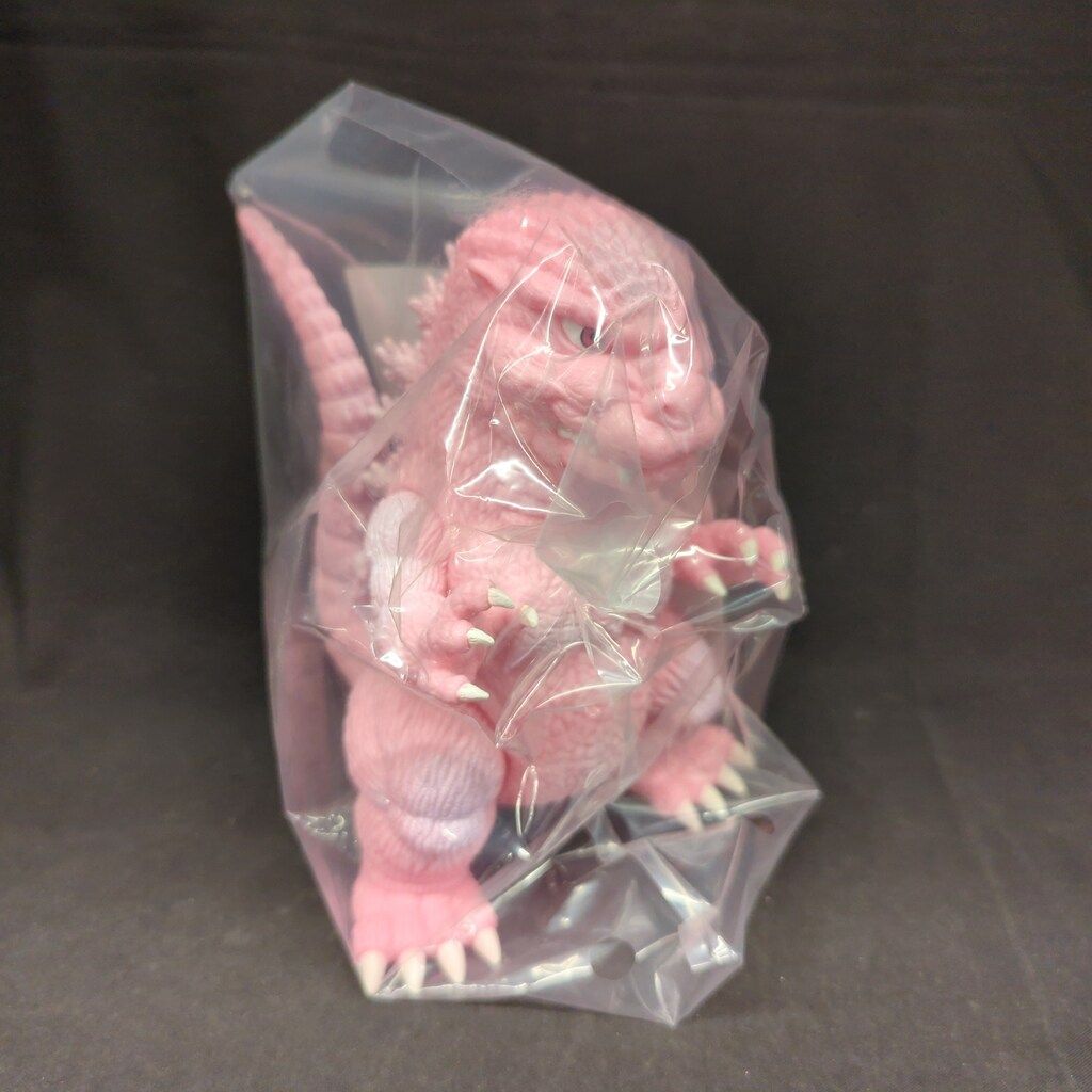 ファンタジートイズ　ゴジラ　ソフビ　ピンク　プレバン Fantazzzy TOYS /ファンタジートイズ ゴジラ ソフビ ピンク