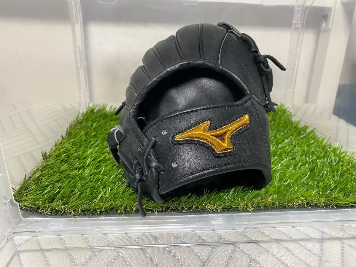 Mizuno ミズノ プロ 李義理 イ ウィリ モデル