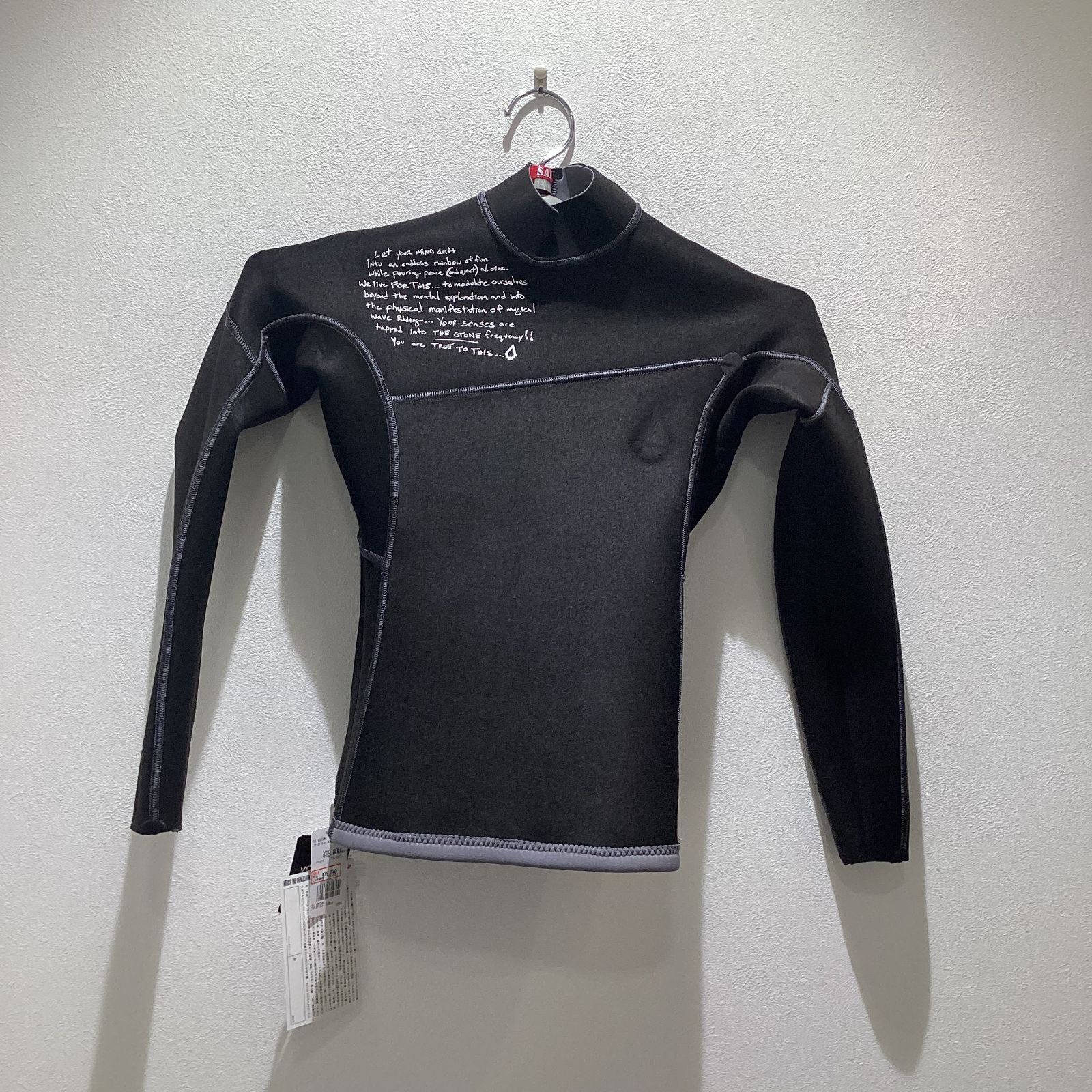 ボルコム　ウエットスーツタッパー　キッズ ボルコム ウエットスーツタッパー キッズ Kids Wetsuits