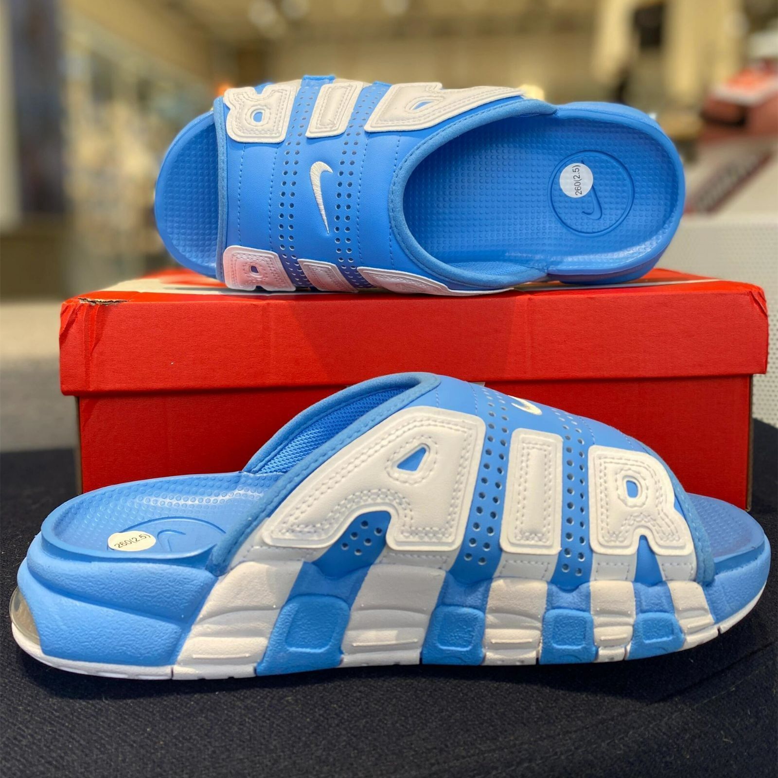 新品❗️激安価格❗ナイキ NIKE AIR MORE UPTEMPO SLIDE エア モア 