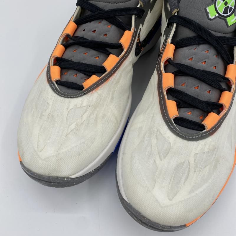 中古】NIKE Zoom GT Cut 2 EP スニーカー 28cm FN8890-101 ナイキ[10  