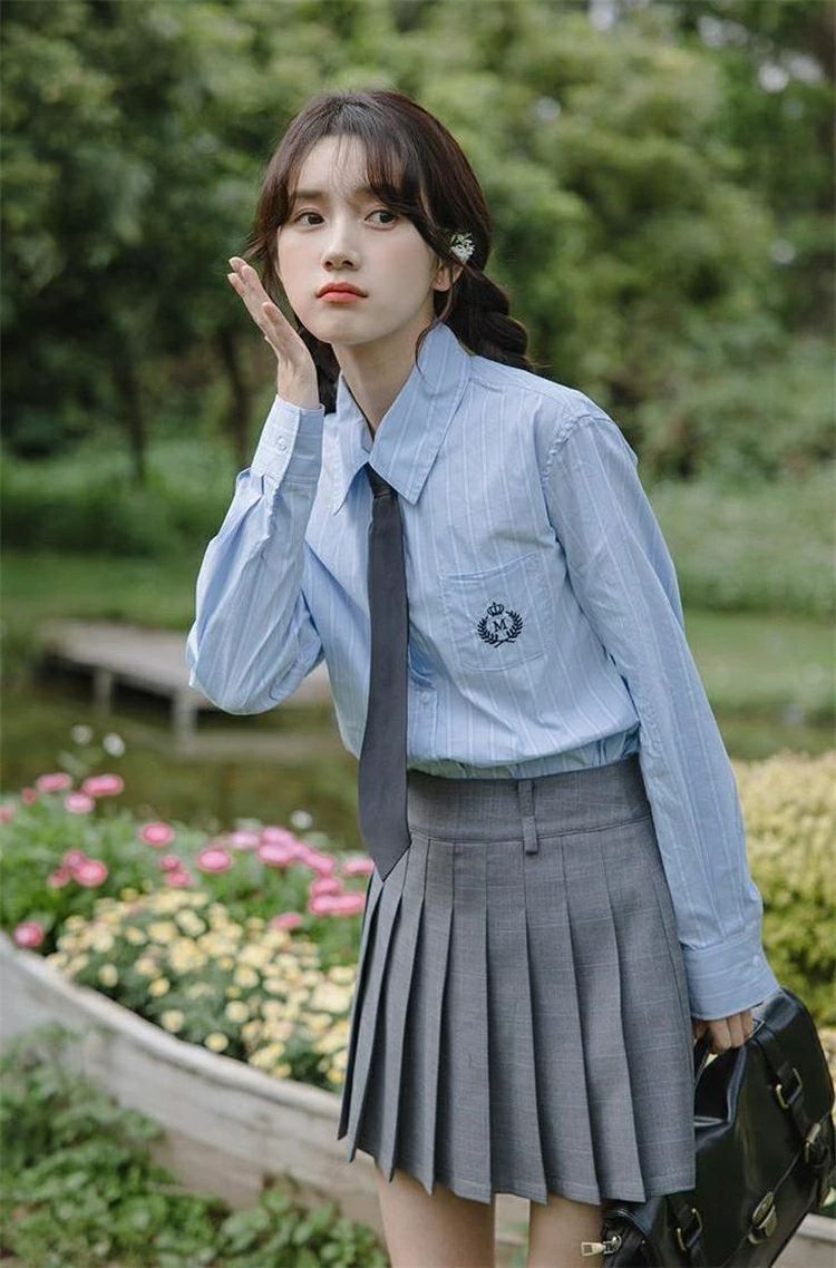 制服 女の子