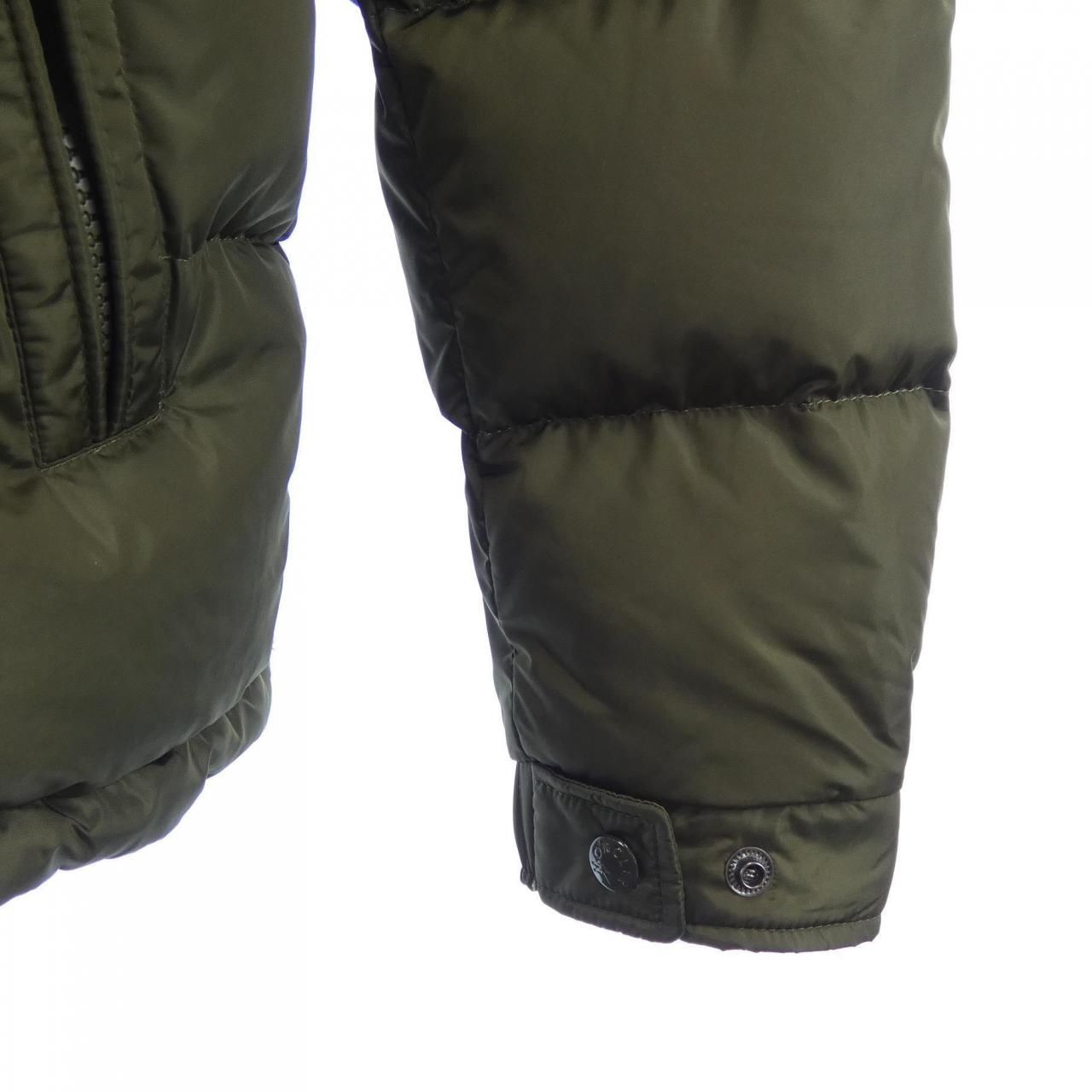 モンクレール MONCLER