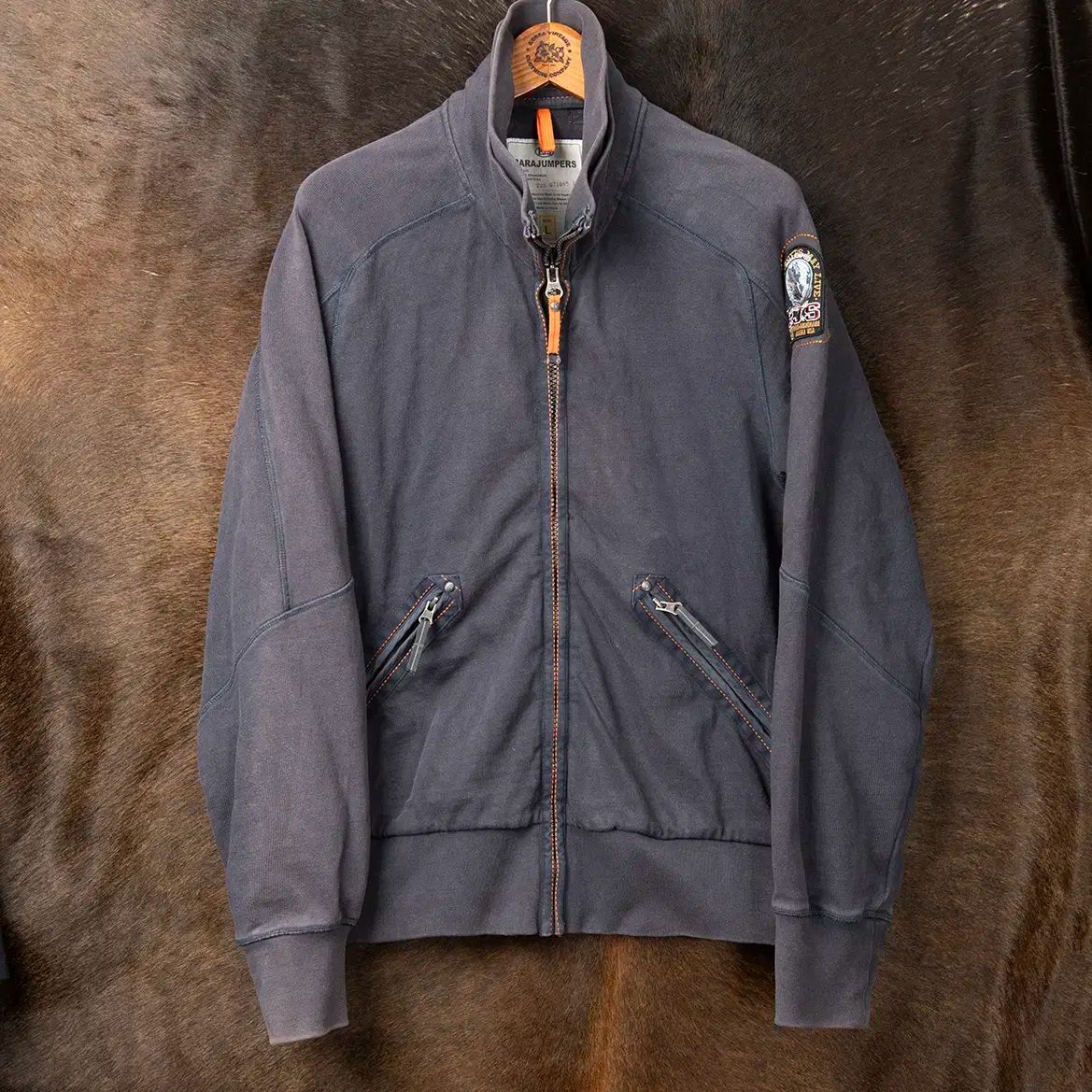 PARAJUMPERS パラジャンパーズ パーカー・スウェットシャツ アウター メンズ Sweatshirts Red PARAJUMPERS パラジャンパーズ ネイビー ダウンジャケット XL