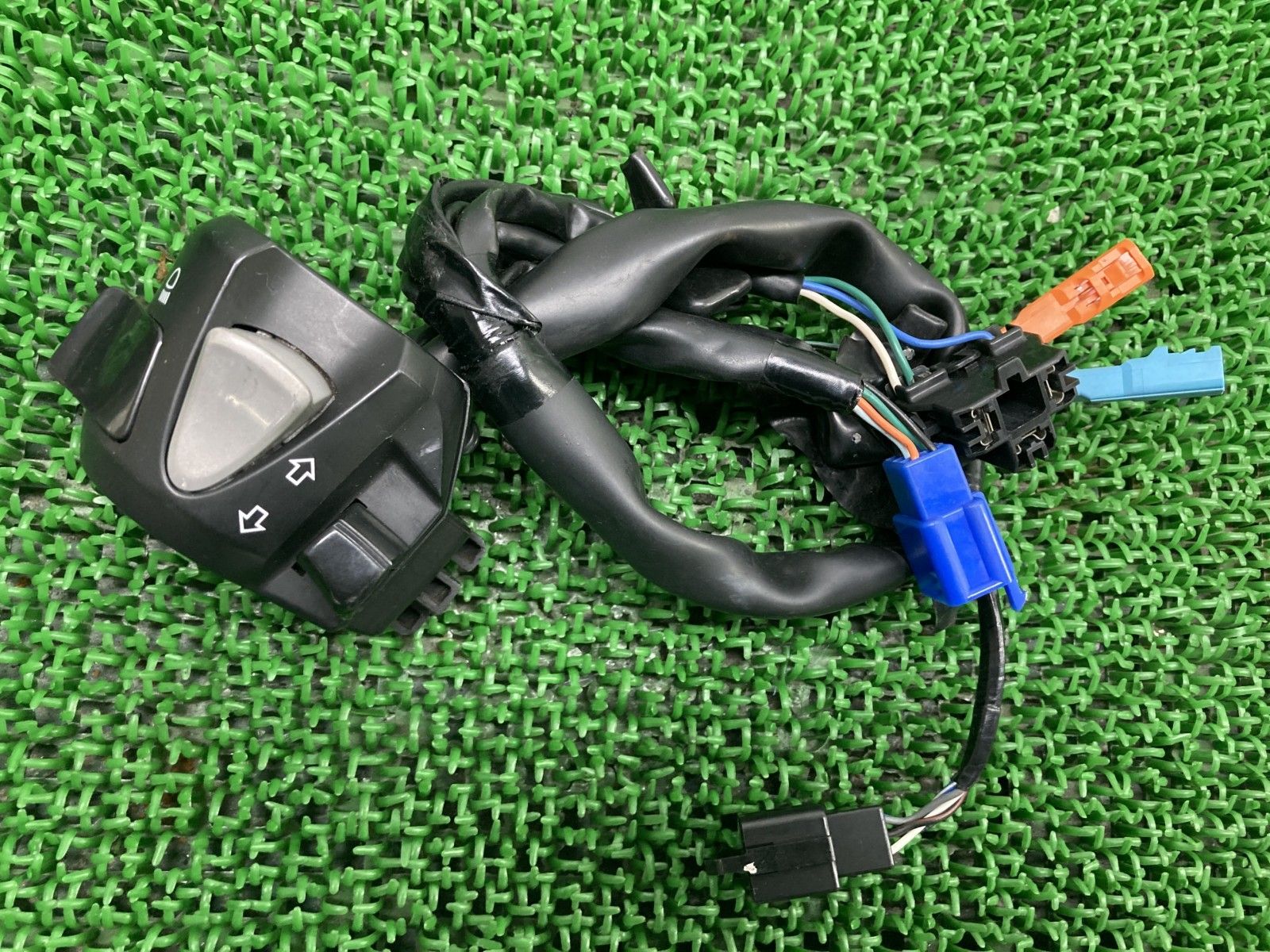 CB400SF ハンドルスイッチ 左 ホンダ 純正 バイク 部品 NC42 後期 