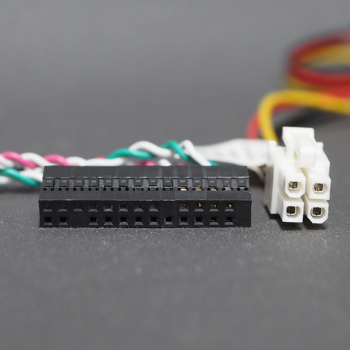 富士通 ESPRIMO D588/VW SATA2本・SATA電源・LEDスイッチ