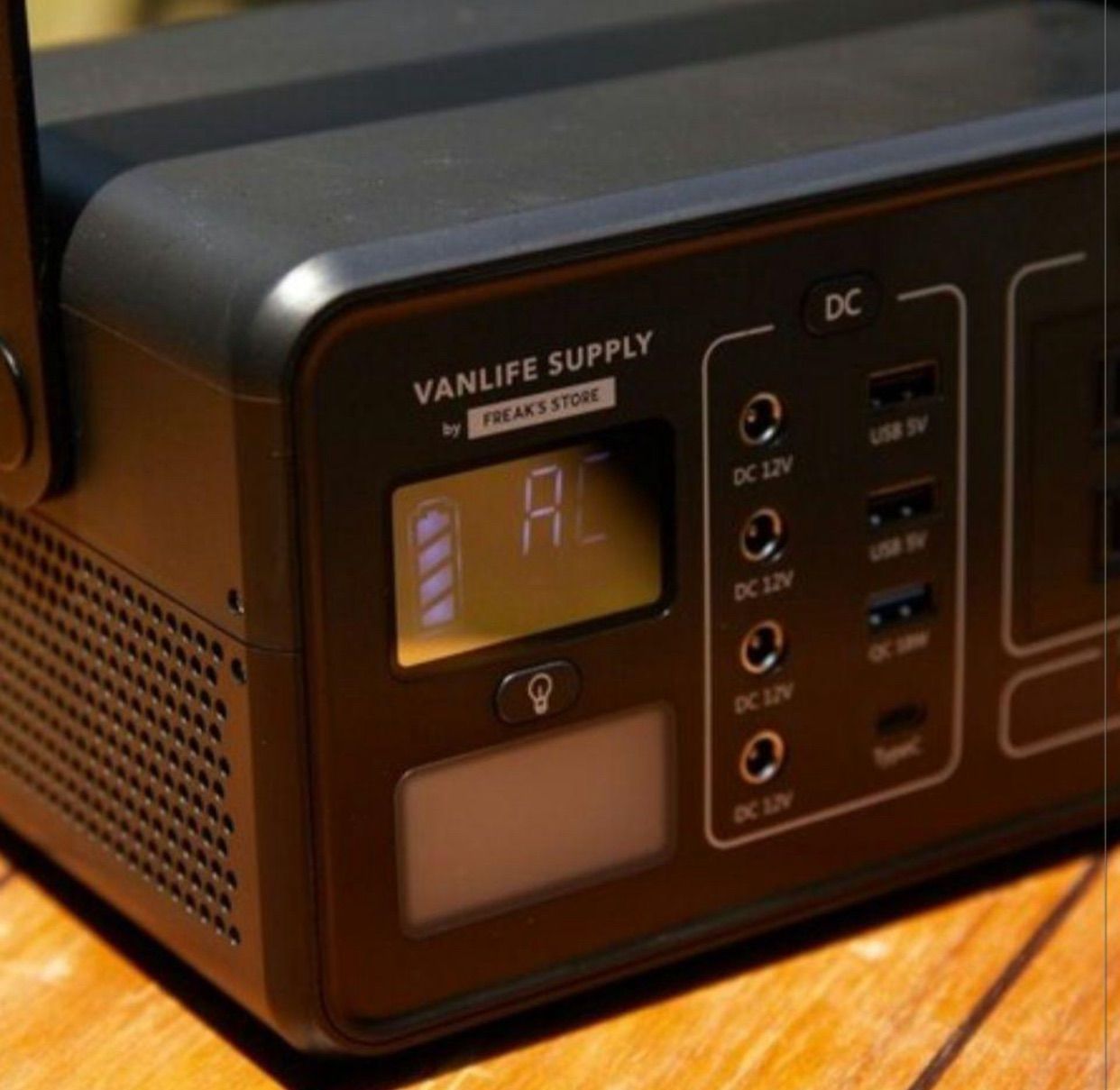 バンライフサプライ フリークスストア ポータブル電源VLS-66000 【公式