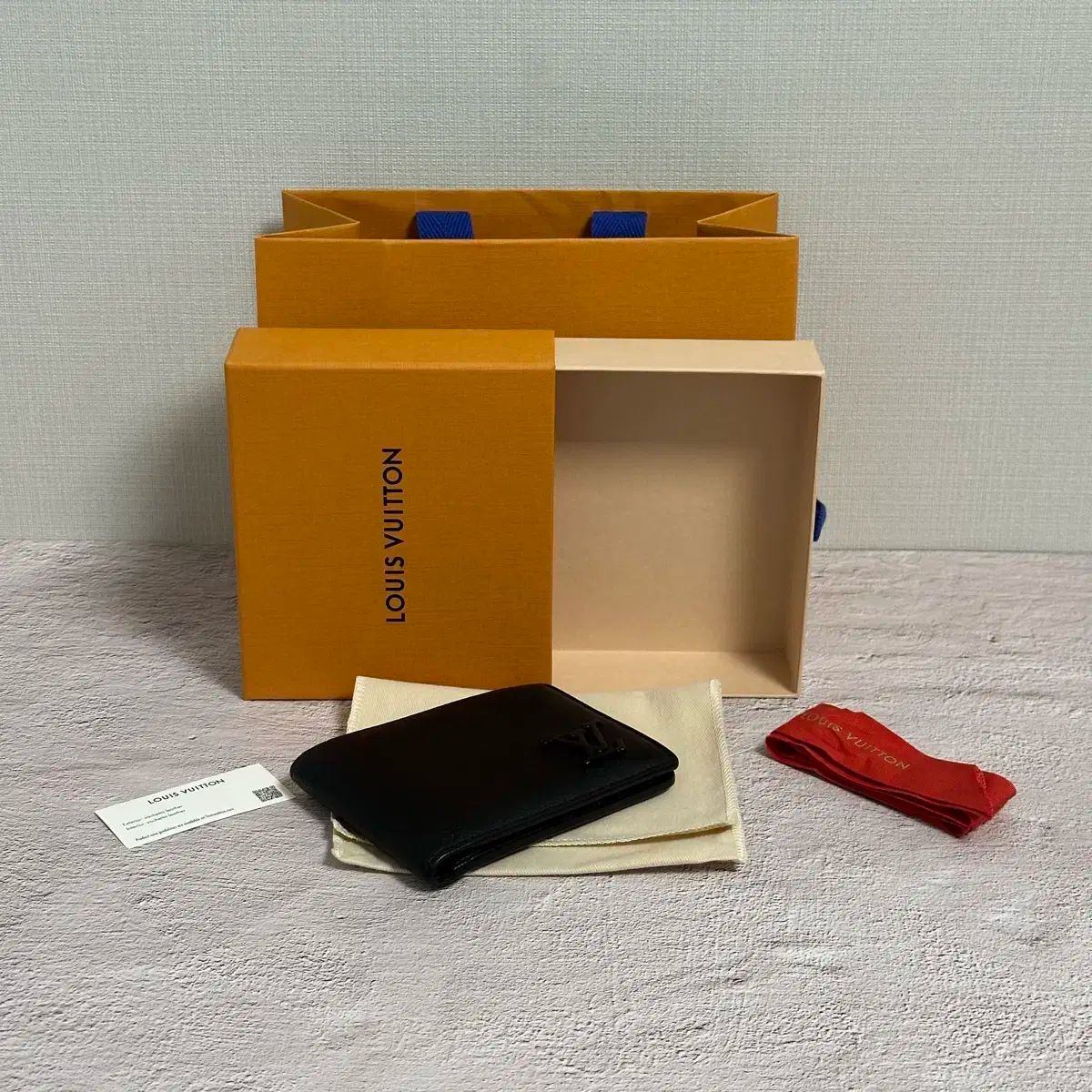 付属品完備 Louis