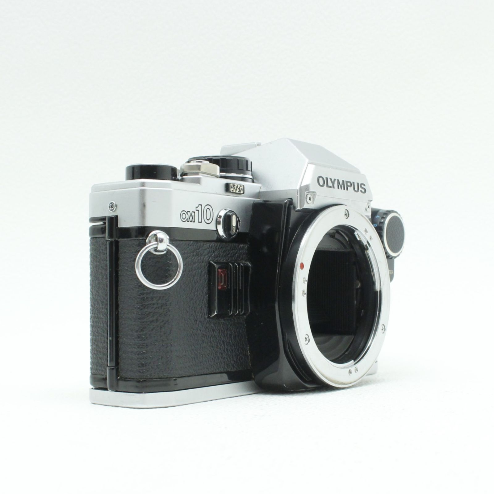 Olympus OM-10 フィルムカメラ 35-70mmF4ズームレンズ Olympus OM-10 フィルムカメラ 35-70mmF4ズームレンズ新 モデル