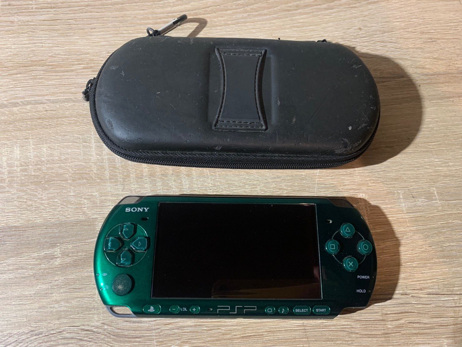 6099 PlayStation ポータブル PSP 3000 スピリティッド グリーン