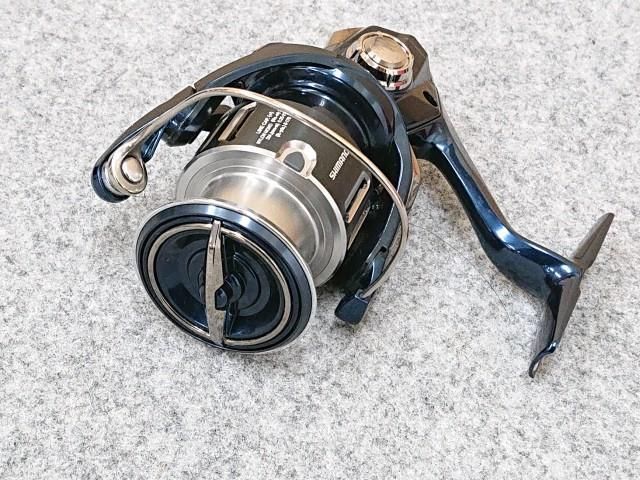 未使用品】 シマノ 21 ツインパワーXD C3000XG スピニングリール