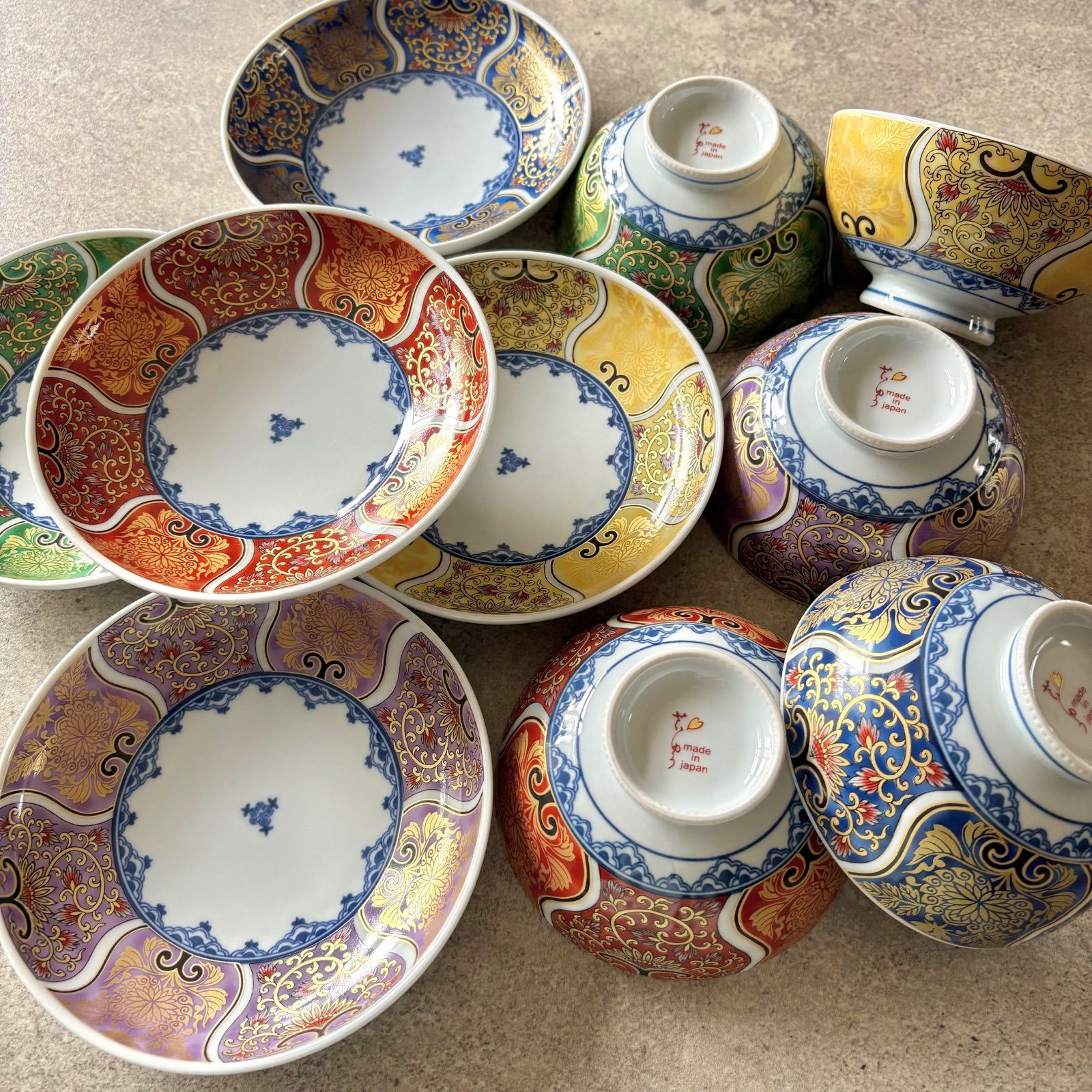 献上古伊万里 １０点セット 飯碗 取り皿 五色 食器 茶碗 五客揃 ご飯茶碗 銘々皿 赤 青 緑 黄 紫 六茶漬 豪華