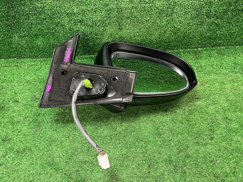 アクア NHP10 右サイドミラー ドアミラー S トーカイリカ TR1001 87910-52F40 9AH