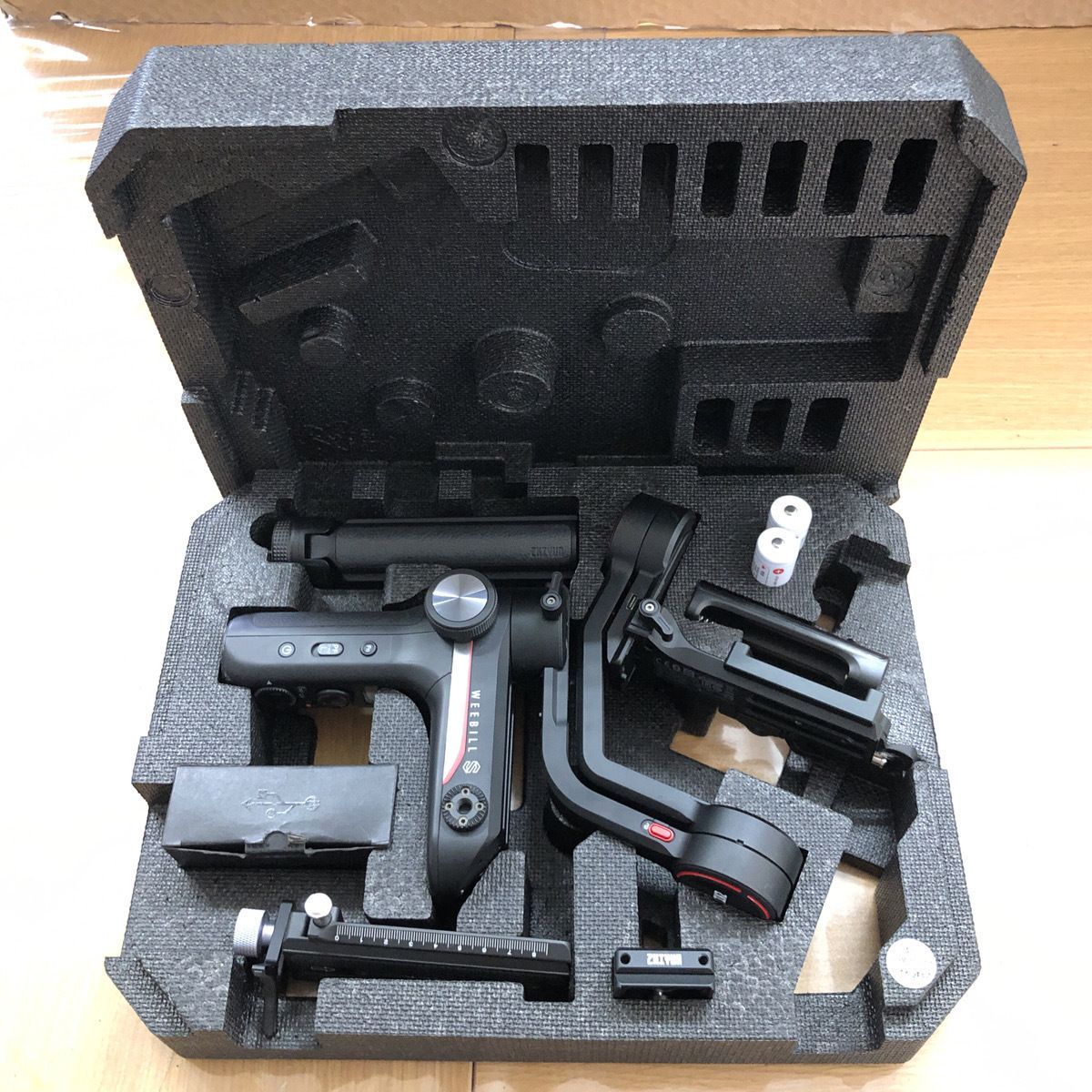 ジーウン ZHIYUN WEEBILL S カメラ用スタビライザー M709