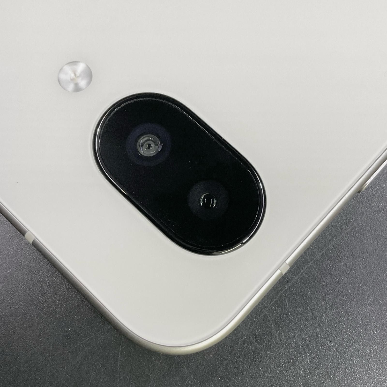Google Pixel 9a 128GB Porcelain Softbank G3Y12 美品 動作確認