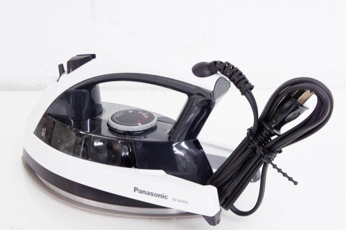 【中古】Panasonicパナソニック スチームアイロン NI-W450-W 中古】Panasonicパナソニック スチームアイロン NI-W450-W